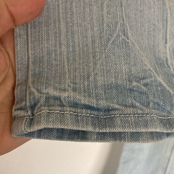 LONDON Light Wash Straight Leg Jean - Picture 3 of 11